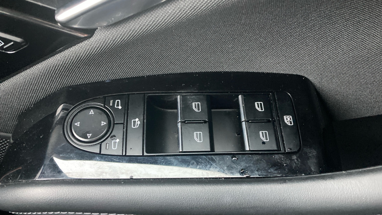 Mazda CX-30 2.5 e-Skyactiv G MHEV 140 Exclusive-Line 5dr Auto Petrol Hatchback